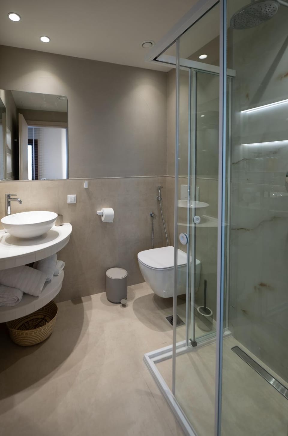Shower, Toilet, Bathroom
