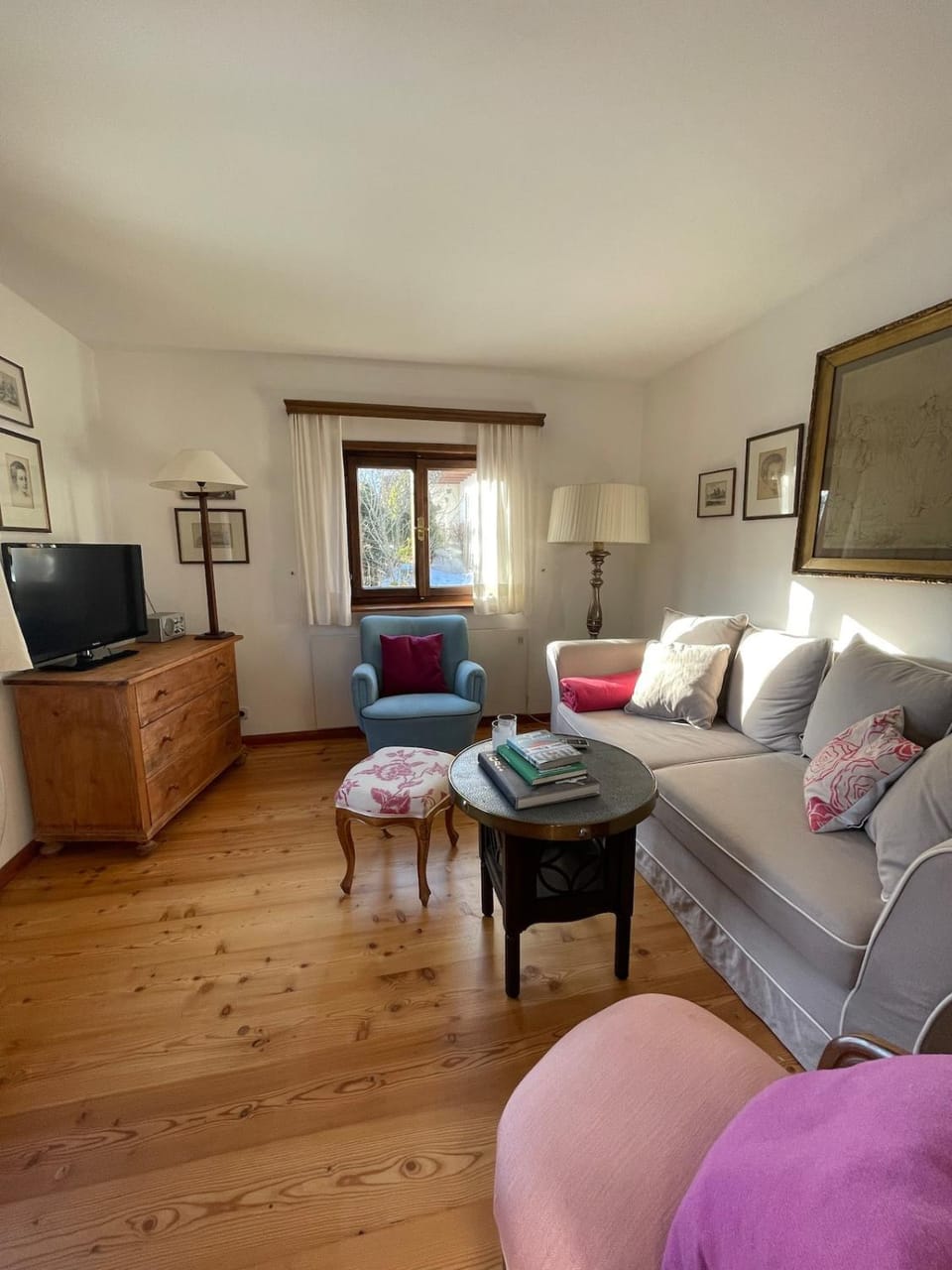 Communal lounge/ TV room, Living room