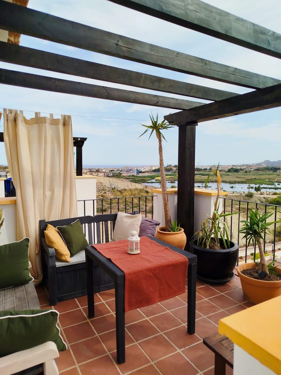 Ático premium con vistas al mar y a la laguna del Salar Apartment in Andalusia