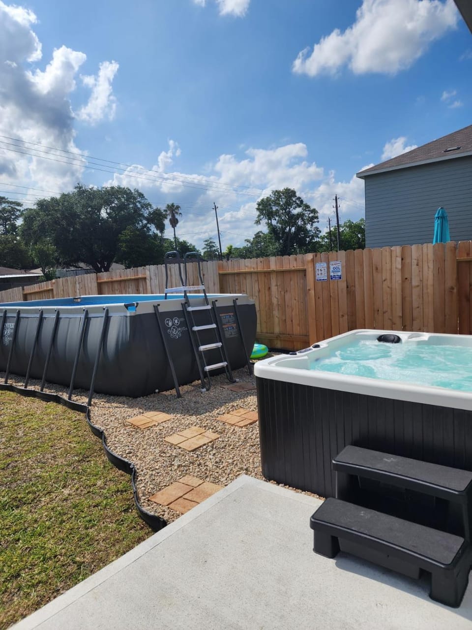 Day, Natural landscape, Pool view, Swimming pool