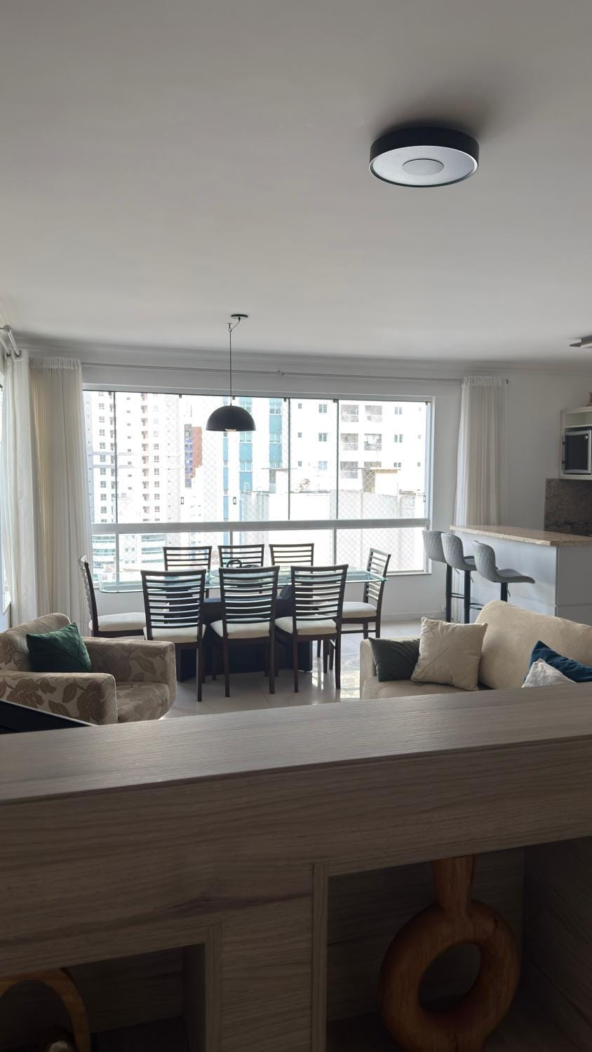 Apartamento em Balneário Camboriú 3 quartos Apartment in Camboriú