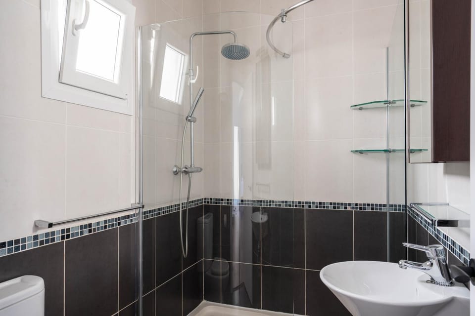 Bonita casa a 100 metros de la playa Apartment in Fuengirola