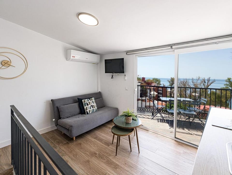 Coqueto apartamento junto a los Baños del Carmen Apartment in Malaga