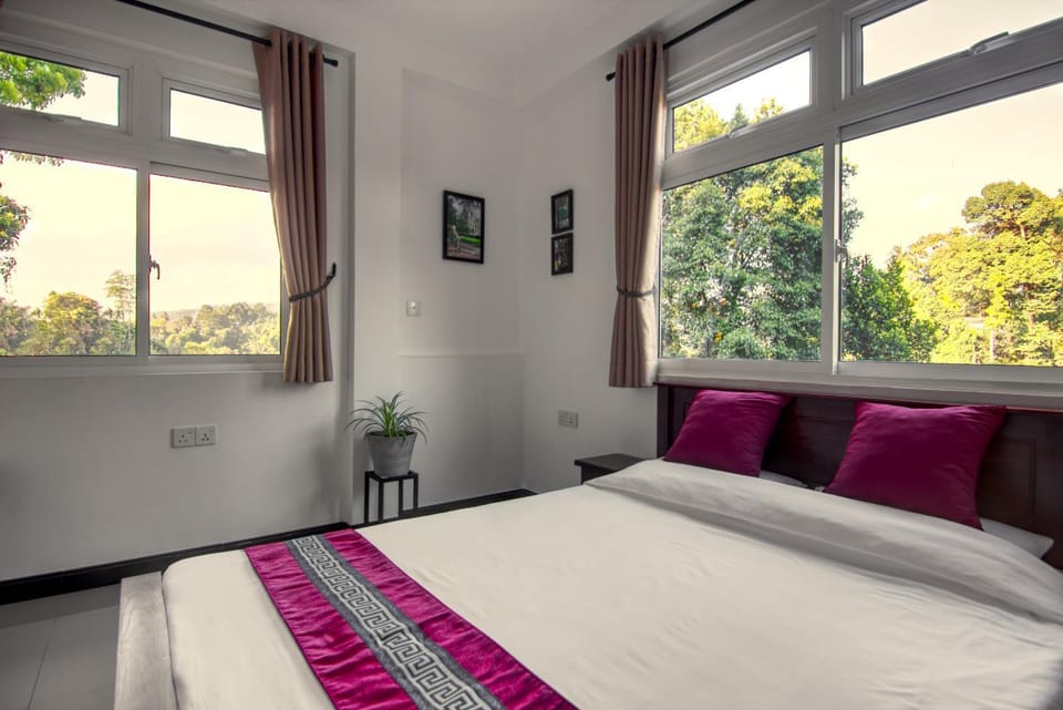 Aquahills Bed and Breakfast in Gangawatakorale