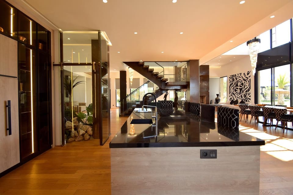 Communal kitchen, kitchen