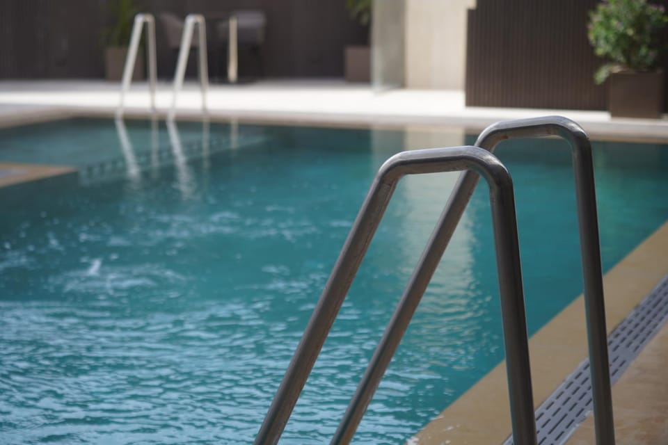 Pool view, Swimming pool