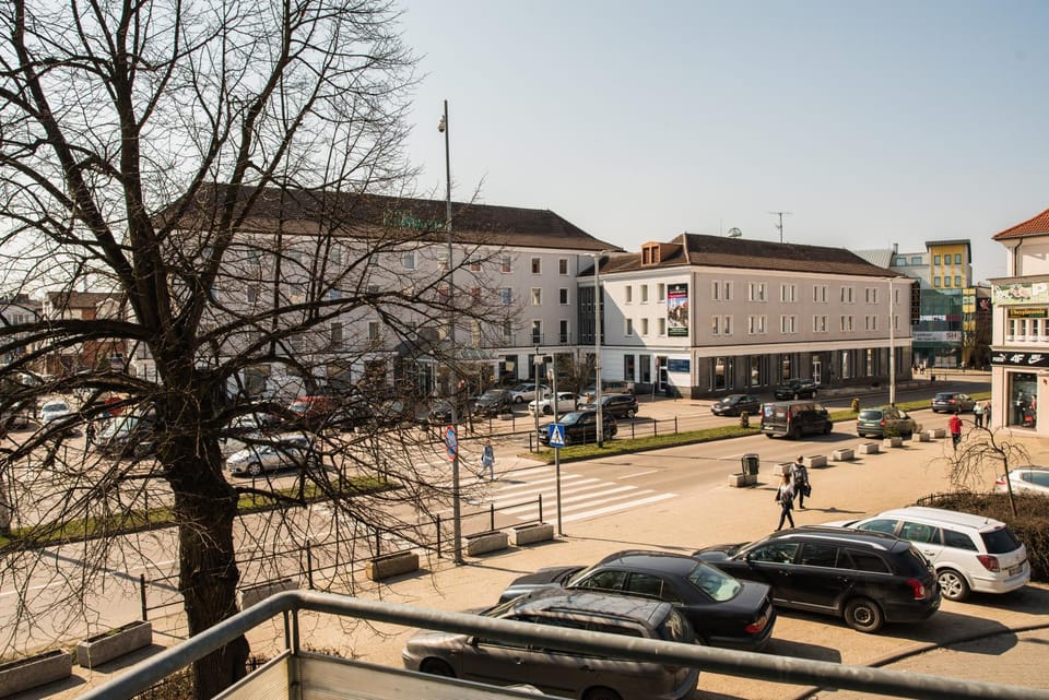 Balcony/Terrace, City view