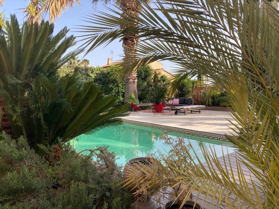 Villa spacieuse à Carqueiranne pour 10 pers, proche mer - FR-1-599-120 House in Hyères