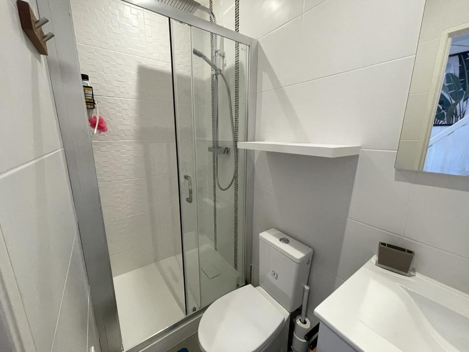 Studio T1 BIS à Royan proche commerces - FR-1-71-110 Apartment in Pays de la Loire
