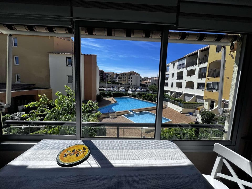 Studio Cabine + Alcôve, 4 Couchages, Animaux admis - FR-1-702-72 Cabin in Agde