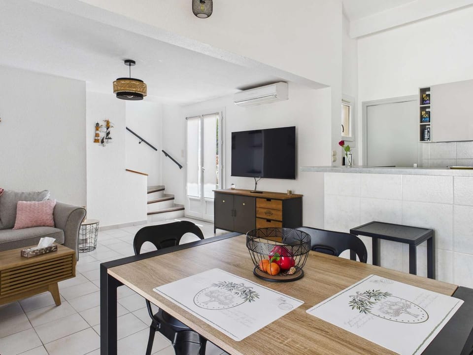 Maison 3 chambres climatisée proche plage - FR-1-423-327 House in Agde