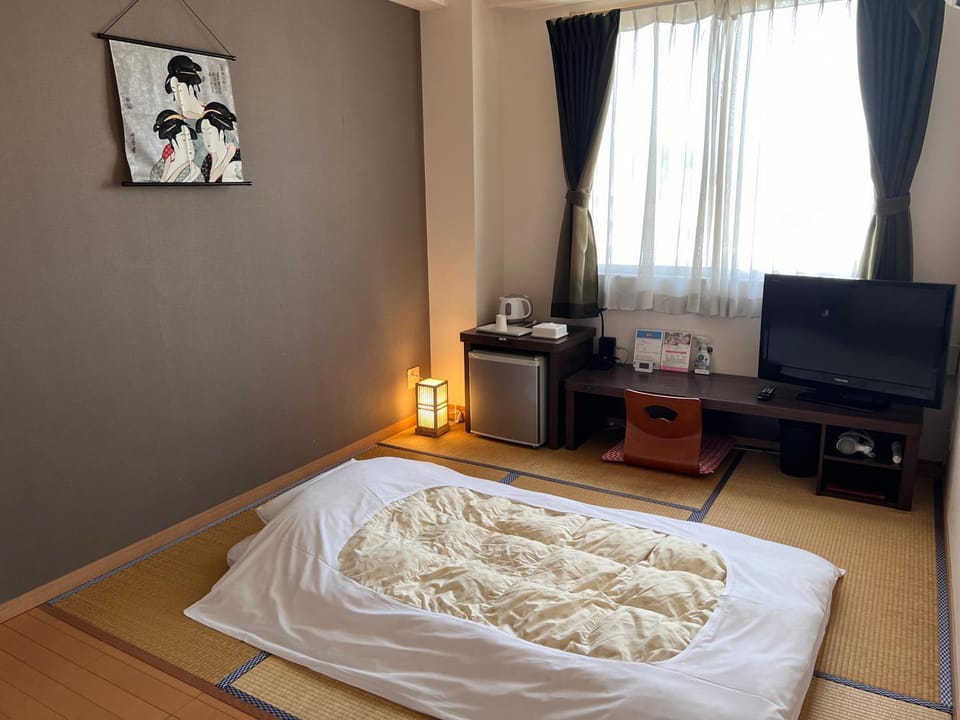 Bed, Photo of the whole room