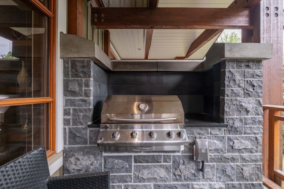 BBQ facilities, Balcony/Terrace