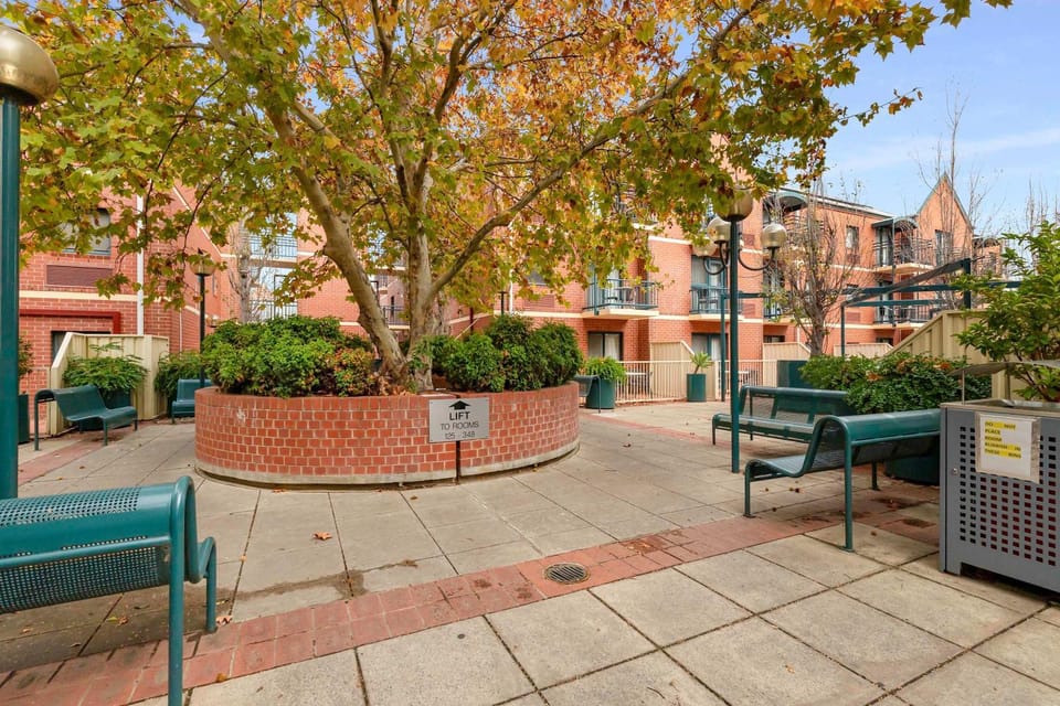 Property building, Seating area