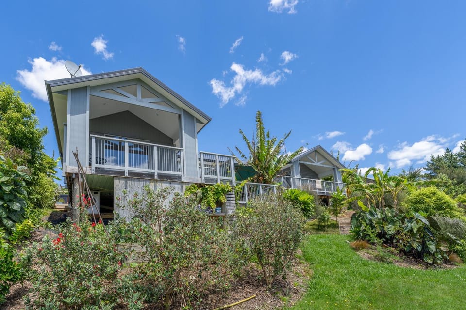 Property building, Garden, Garden