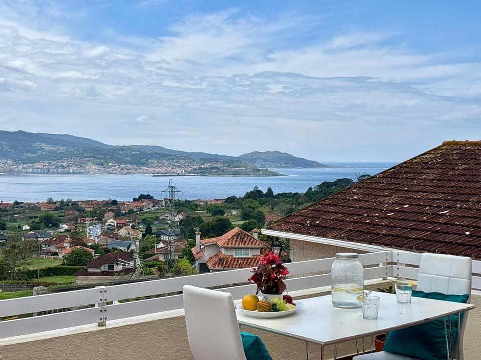 Day, View (from property/room), Sea view