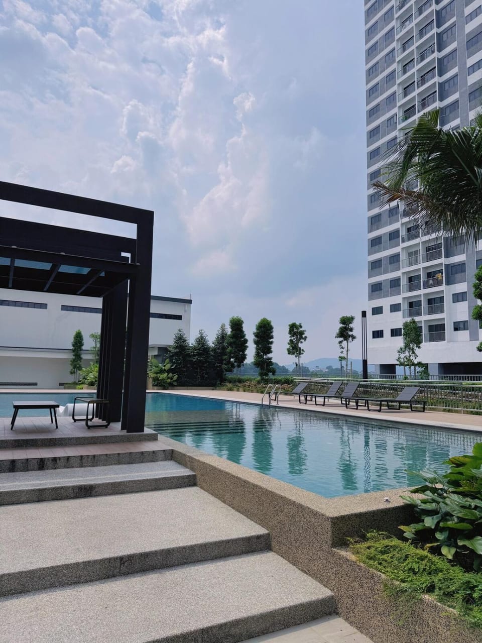 Property building, Pool view, Swimming pool, sunbed
