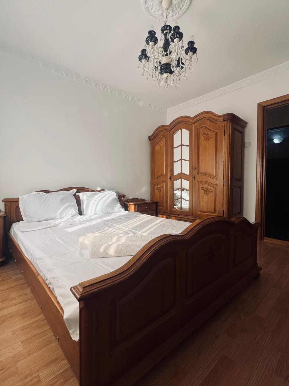Urban Stay with 3 bedrooms Apartment in Constanta