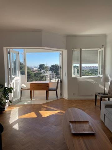 The Nest Apartment in Cascais