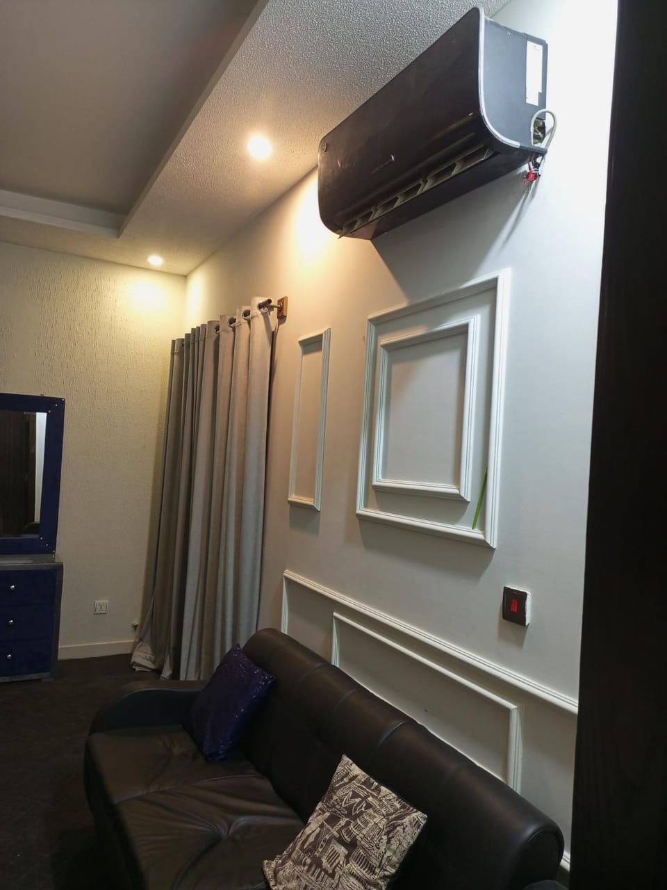 TV and multimedia, air conditioner