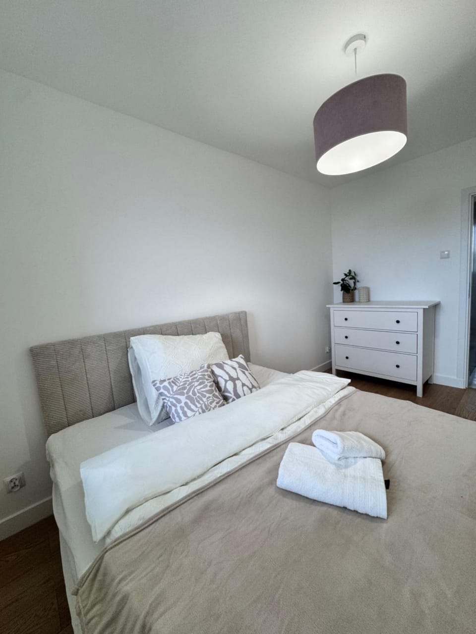 Forest Apart V Apartment in Warsaw