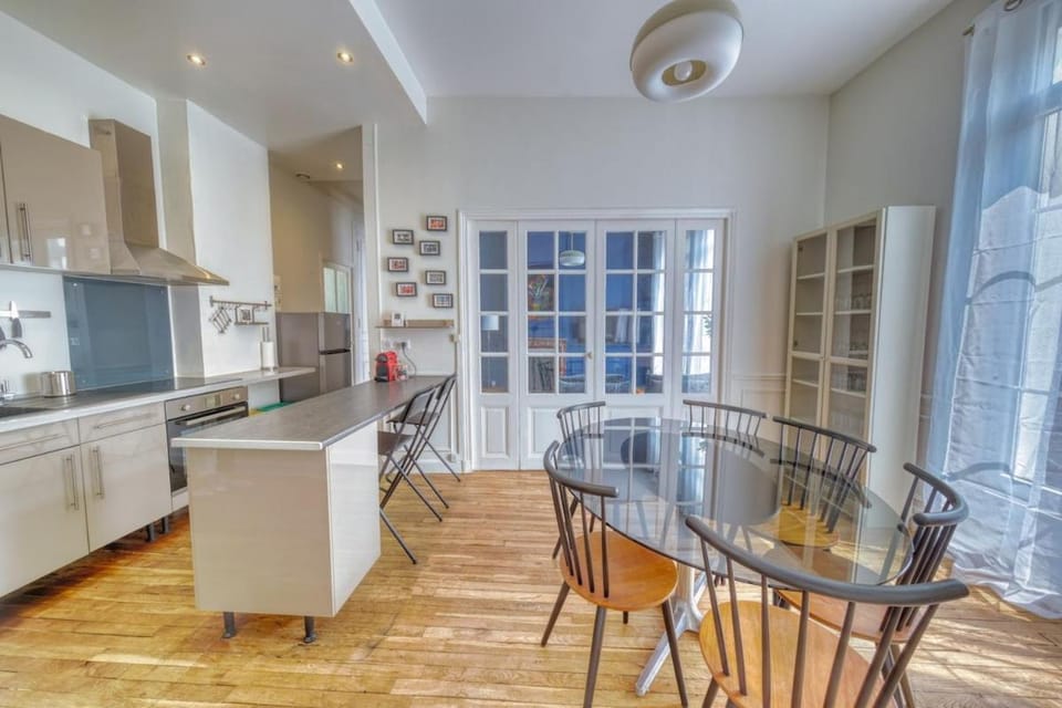 Deep blue - hypercentre Apartment in Reims