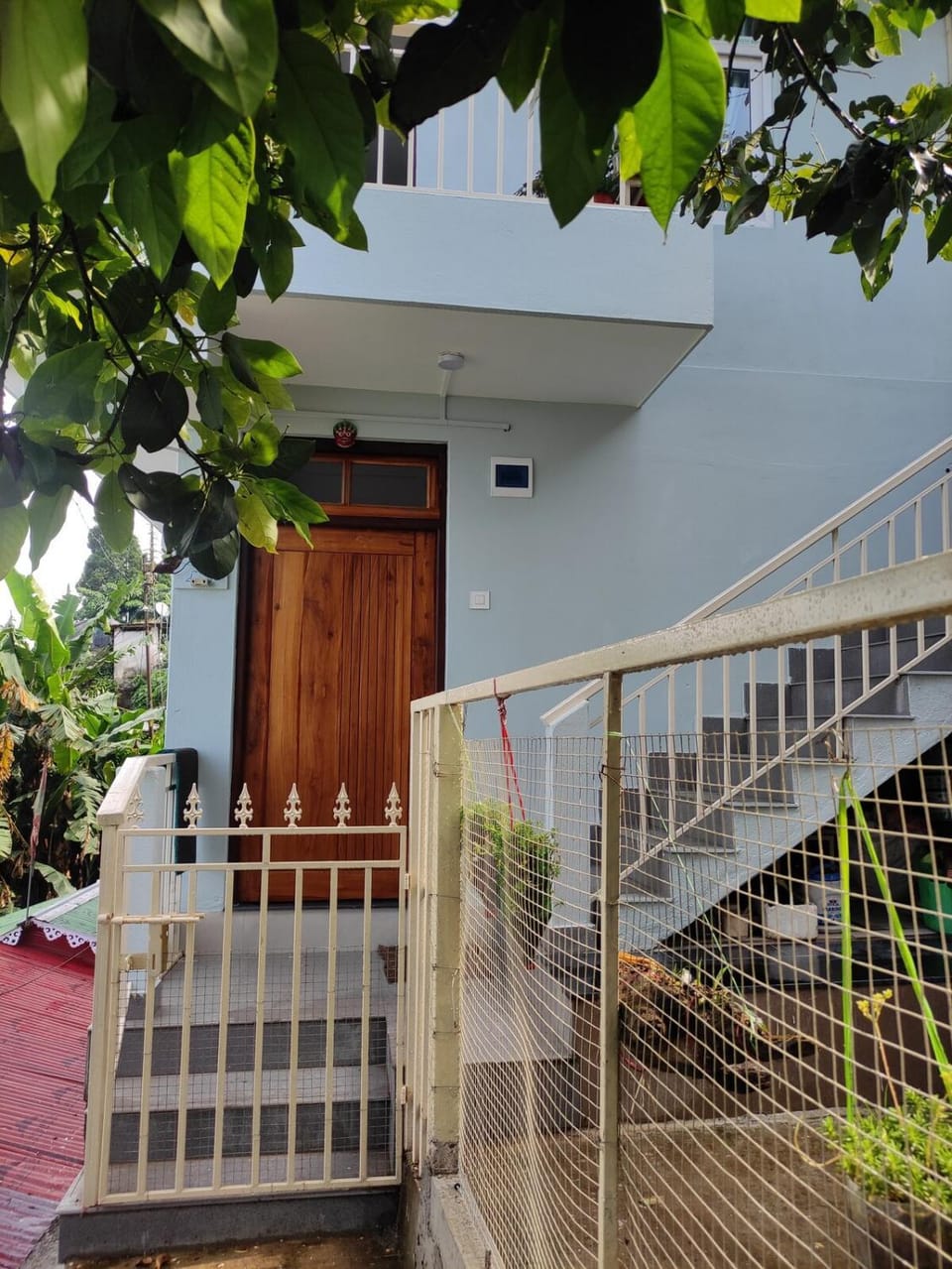 Facade/entrance