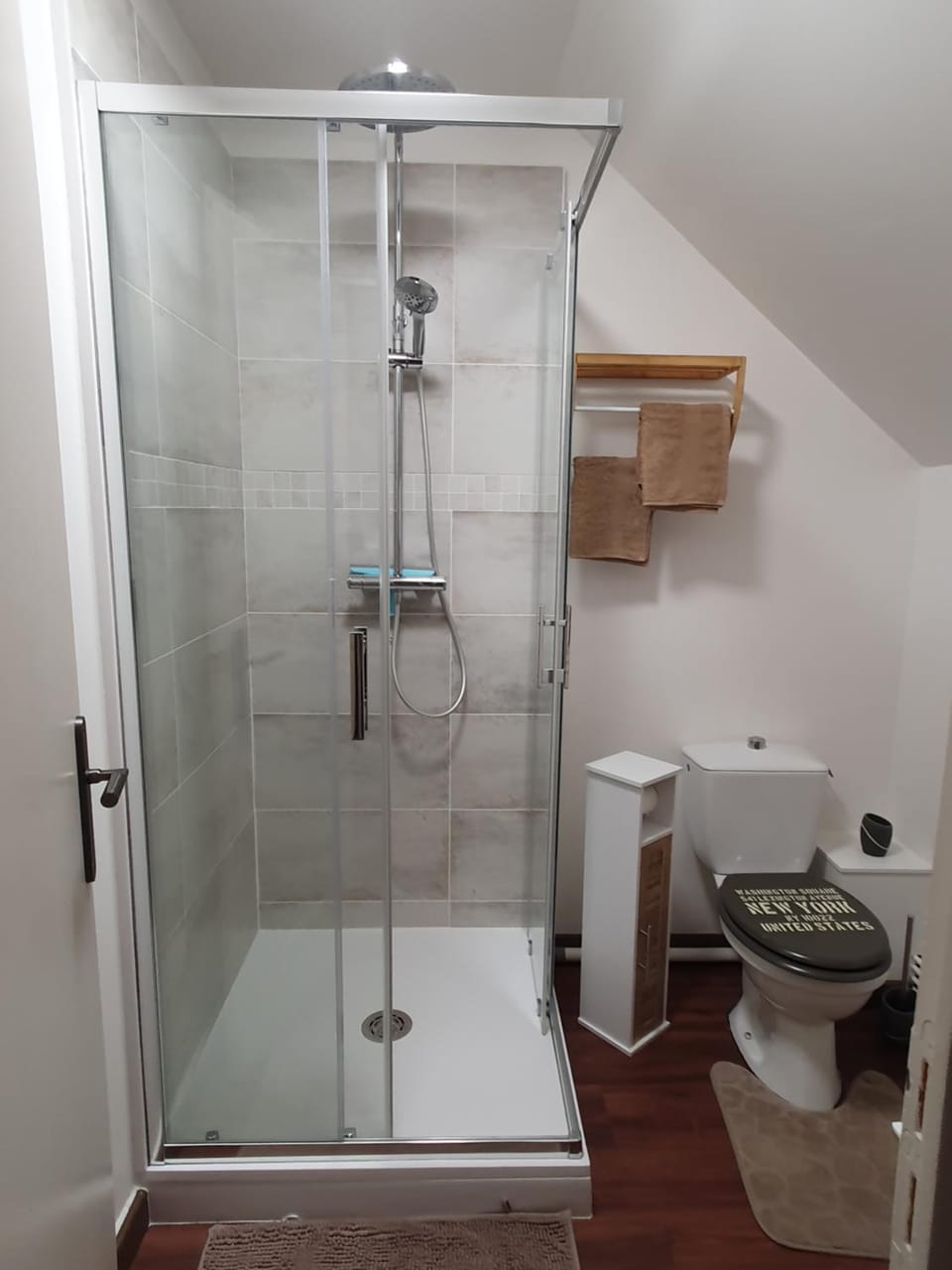 Shower, Bathroom
