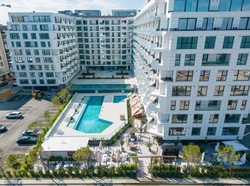 HF- Alezzi Infinity II Apartment in Constanța County