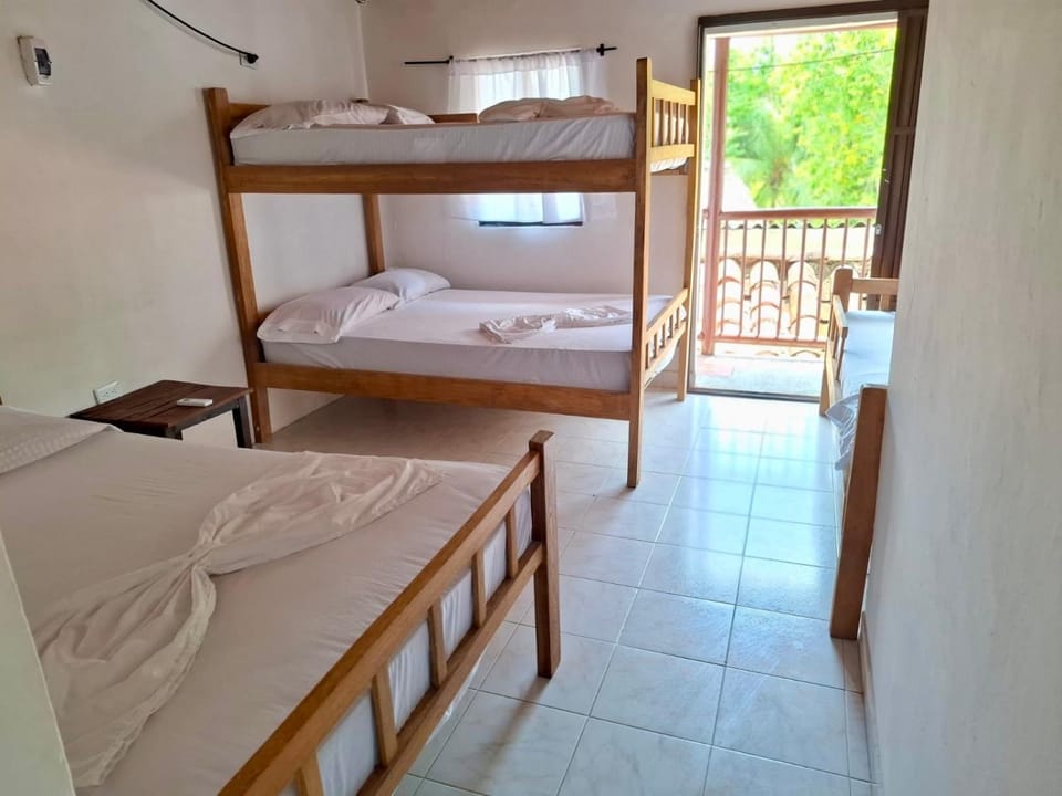 Bed, Bedroom, bunk bed