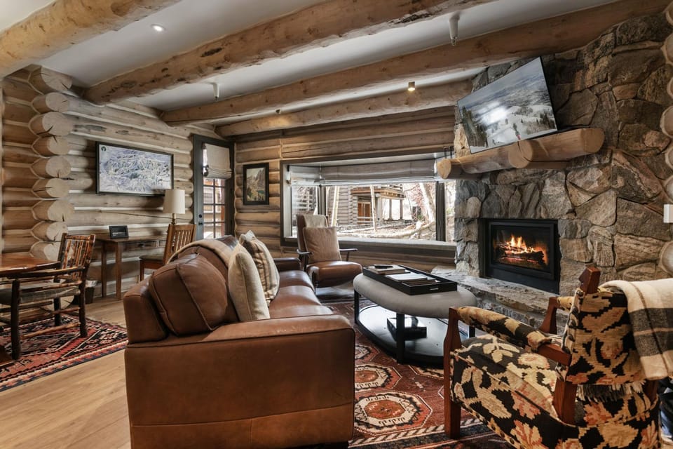 Pine Inn 9 - Two Bedroom With Spa Trail's End Lodge Apartment in Park City
