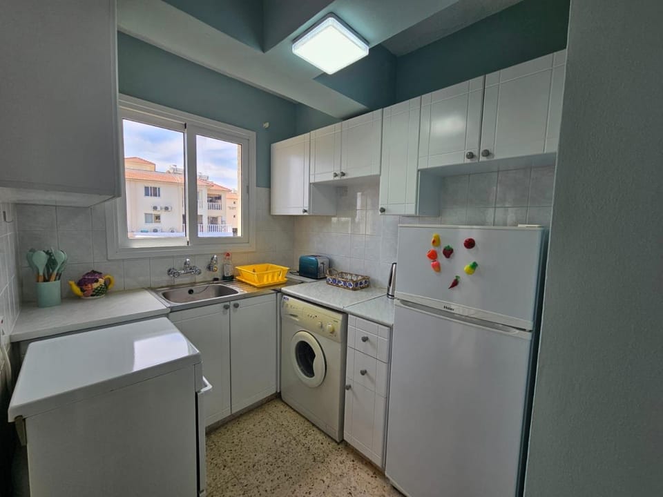 Kapparis - Blue and aqua Apartment in Paralimni