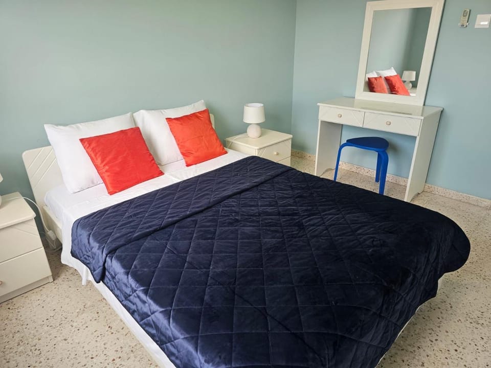 Kapparis - Blue and aqua Apartment in Paralimni