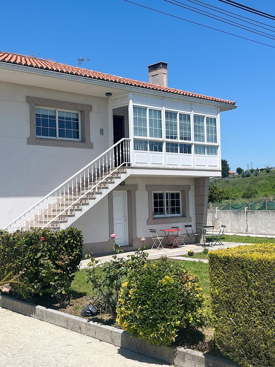 Property building, Day, Garden