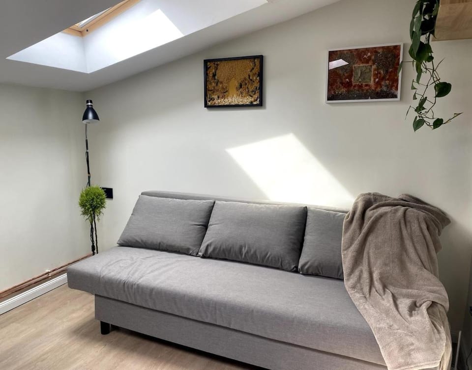 A cozy spot near the central park Apartment in Romania