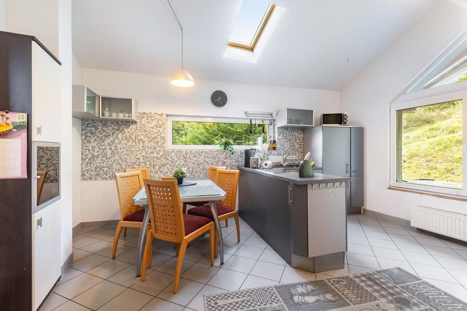 Property building, Kitchen or kitchenette, Living room