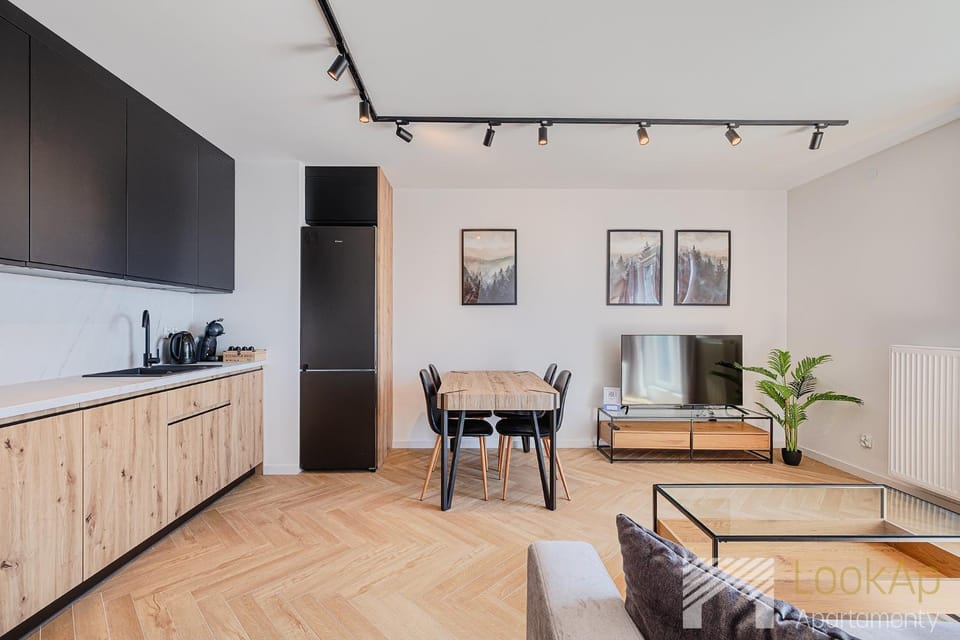 Kitchen or kitchenette, Living room, Dining area