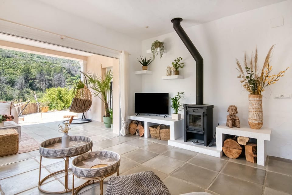 Property building, Living room