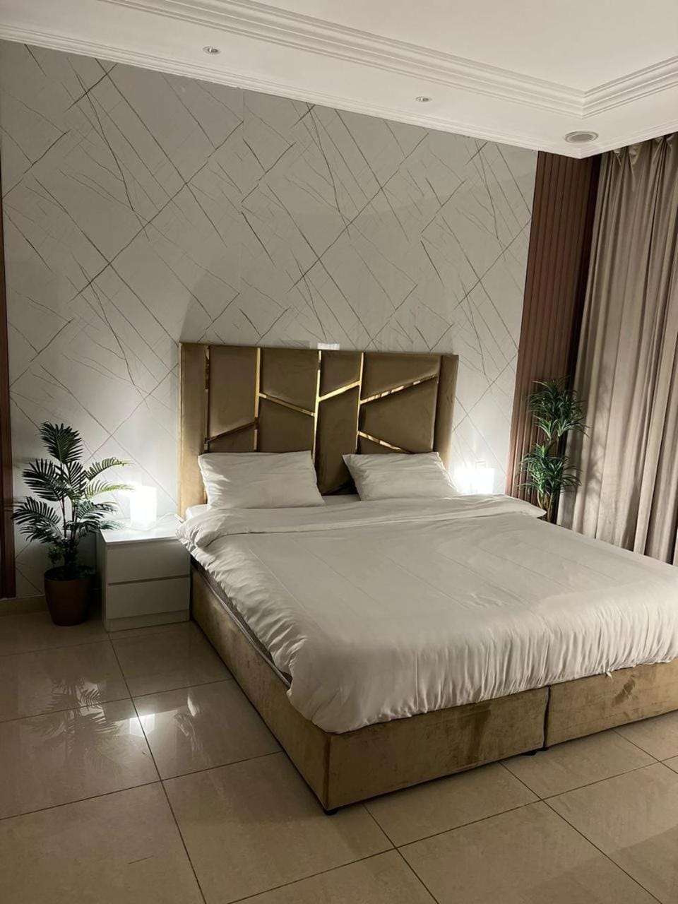شقة قمرين برج داماك الجوهرة كورنيش جدة Apartment in Jeddah