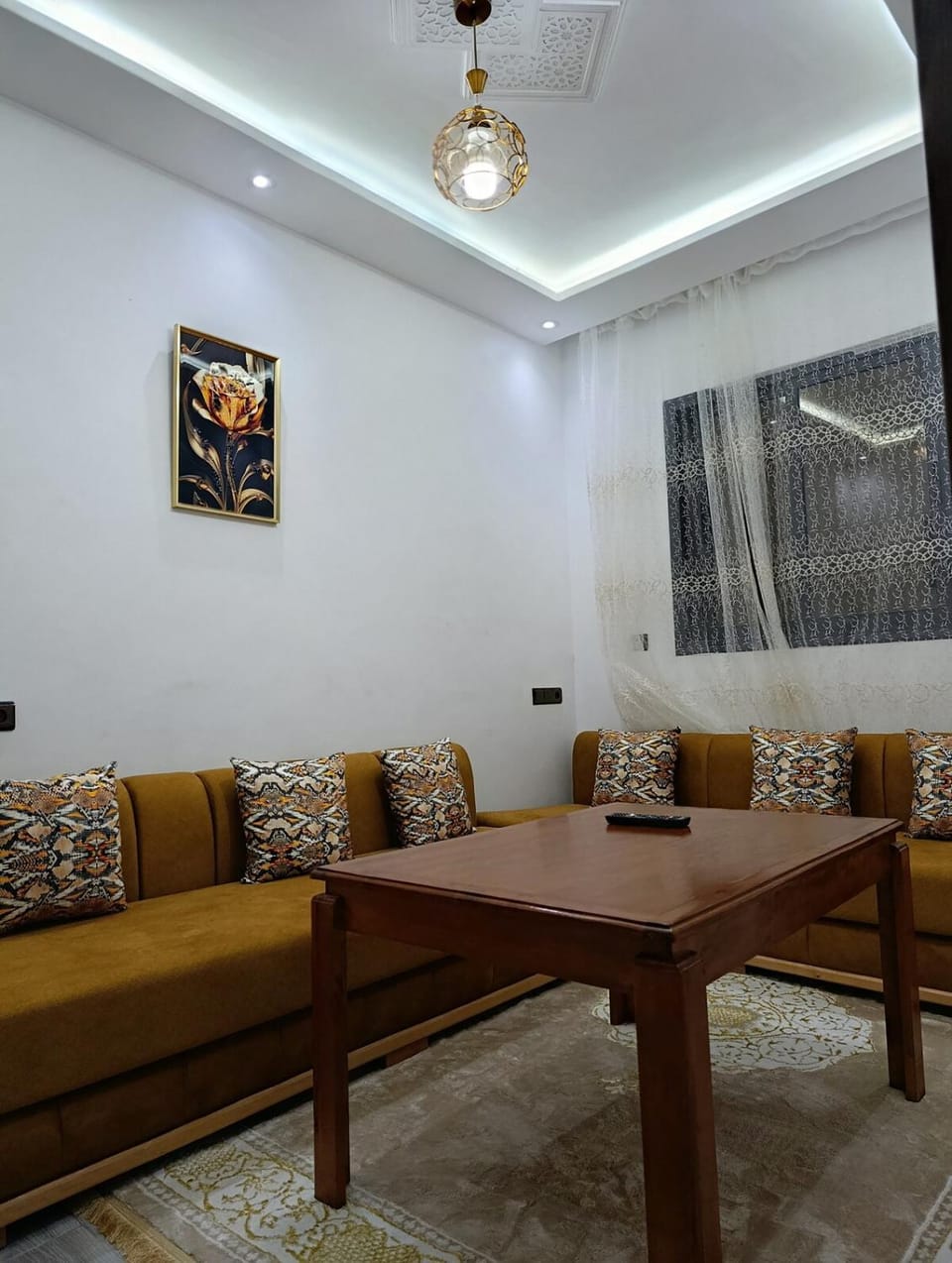 Communal lounge/ TV room, Living room, Seating area