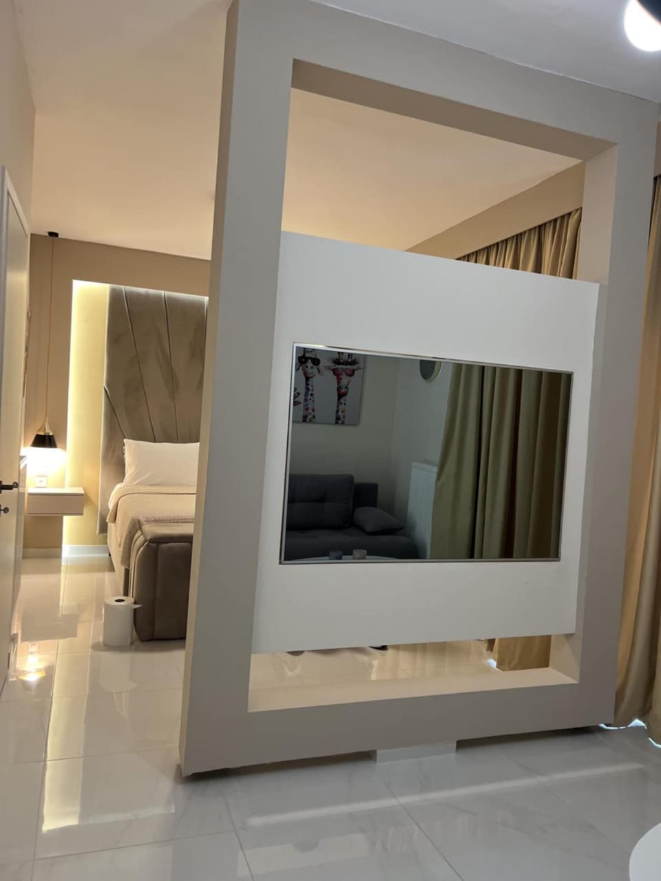Photo of the whole room, Seating area, Bedroom