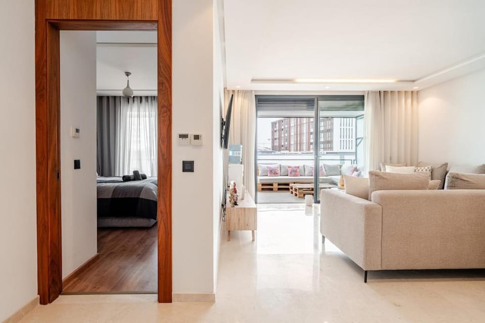 C04 Comfort & Design Studio with Private Terrace CFC Apartment in Casablanca