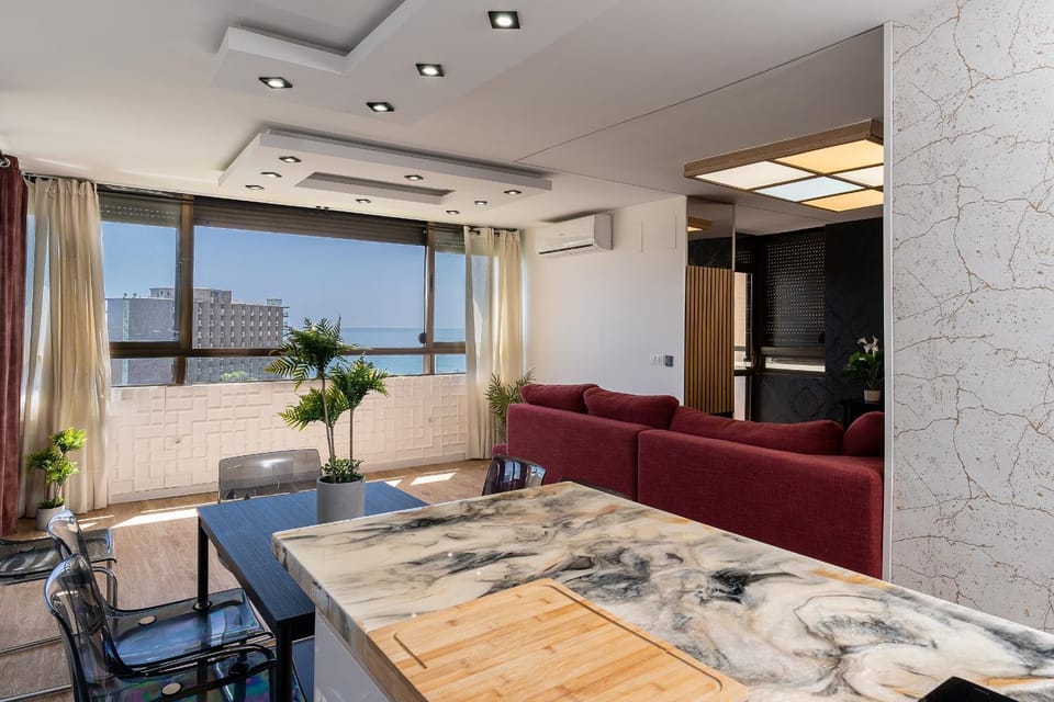 MONKÓ TORREMOLINoS TOWER Apartment in Torremolinos