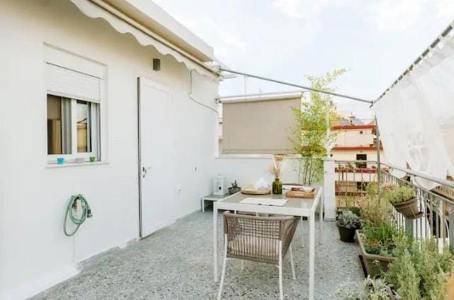 MrK Rooftop 2 Apartment in Athens