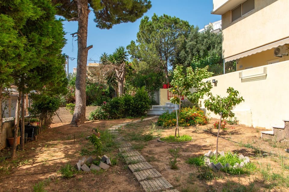 Property building, Garden, Garden view