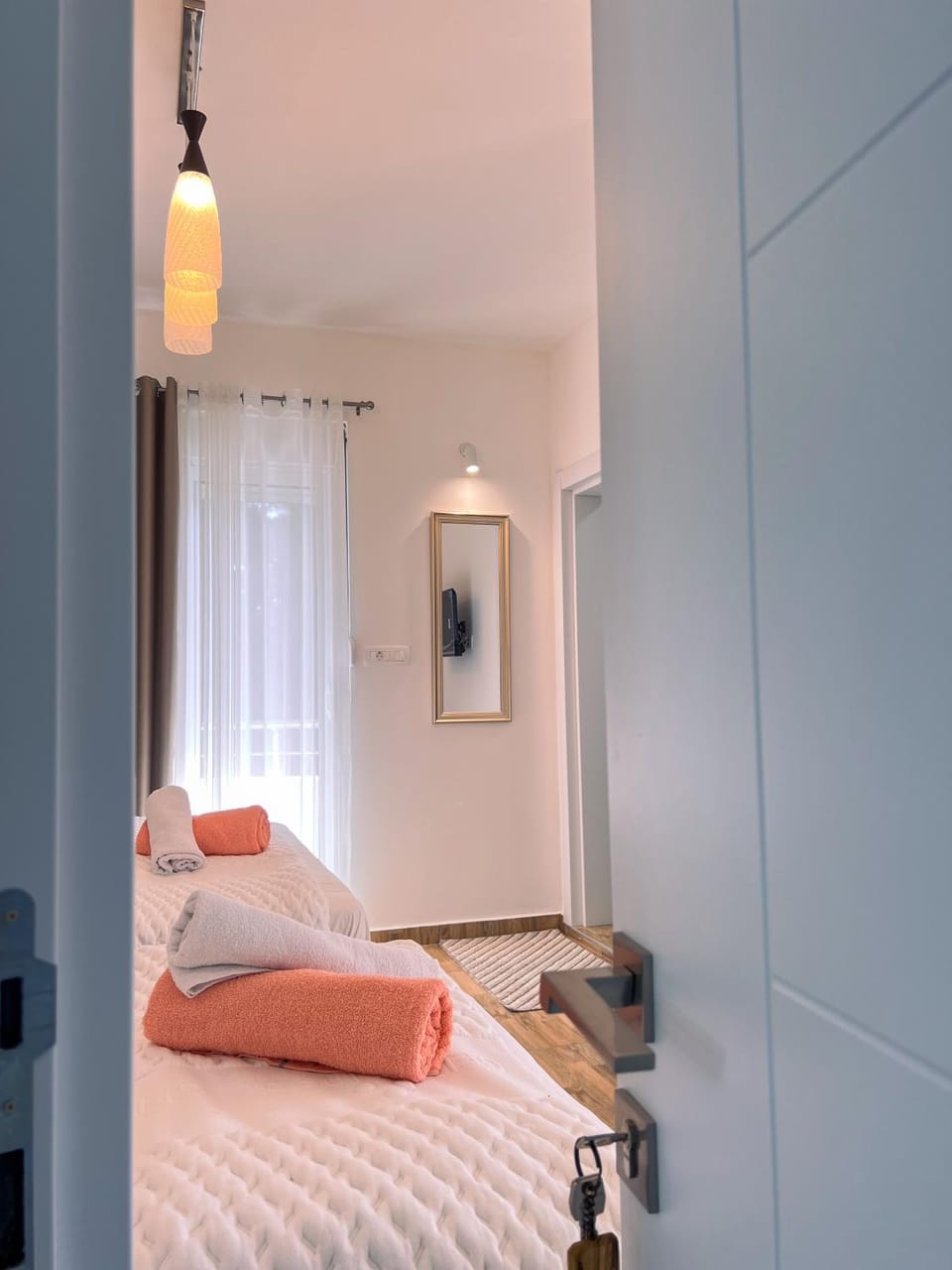 Bed, Balcony/Terrace, Photo of the whole room, Bedroom