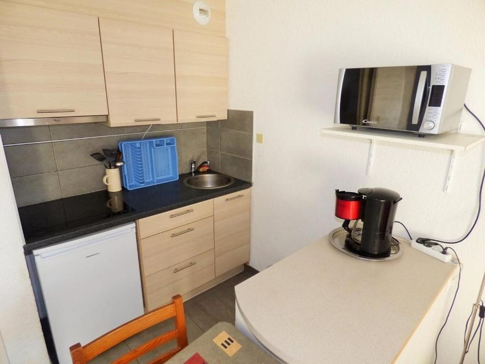 Vue mer, calme, face à la plage Apartment in La Seyne-sur-Mer