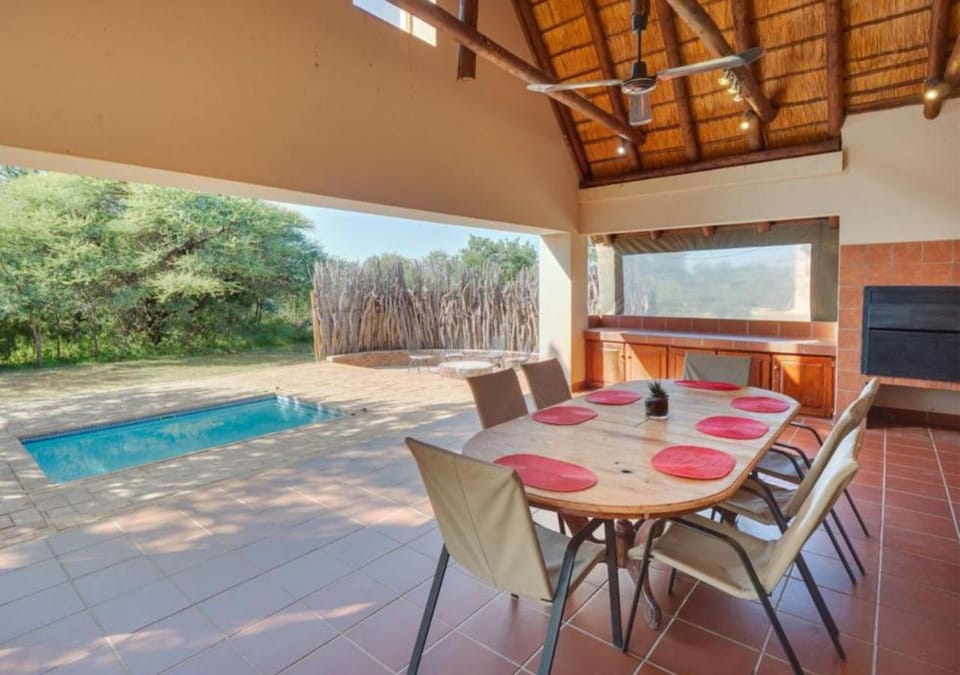 Zebula 1 Pela Lodge, 4-bedroom house Villa in North West, South Africa