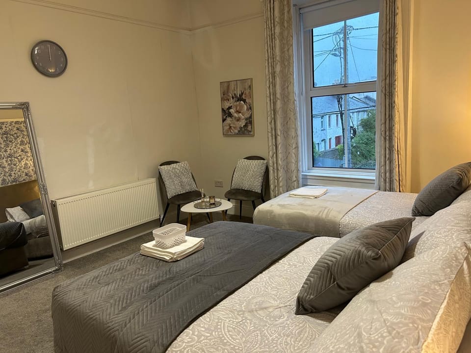 Town Guest House Bed and Breakfast in Ireland