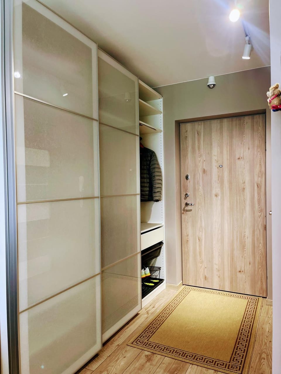 wardrobe